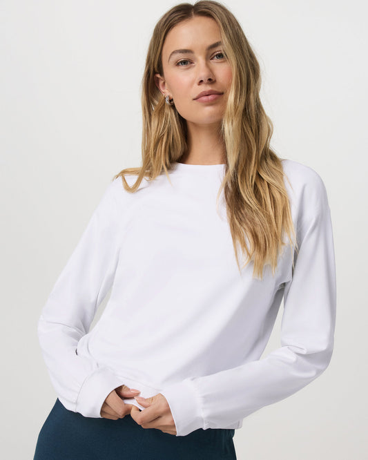 Halo Modern Crew Women's White Lounge Sweatshirt | Vuori for sale - US 1858