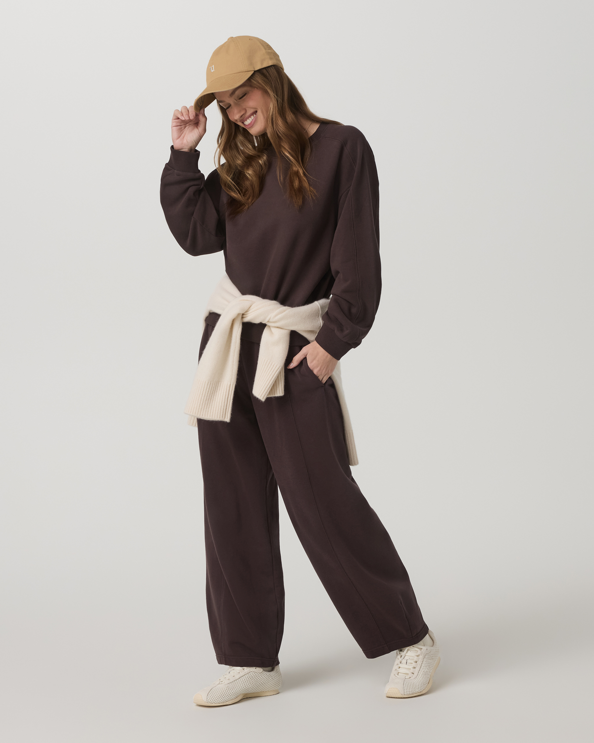 Sedona Seams Crew Women's French Roast Sweatshirt | Vuori shop - US 9715