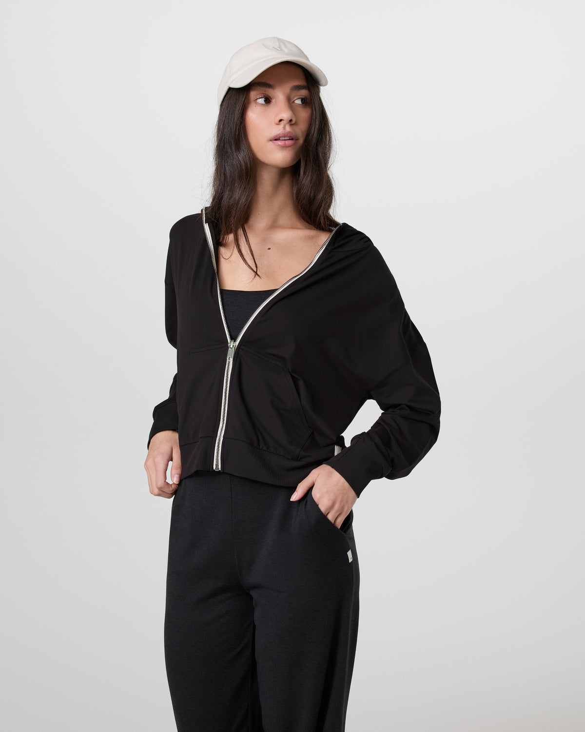 Halo Modern Full Zip Hoodie Solid Black | Vuori sale - US 6503