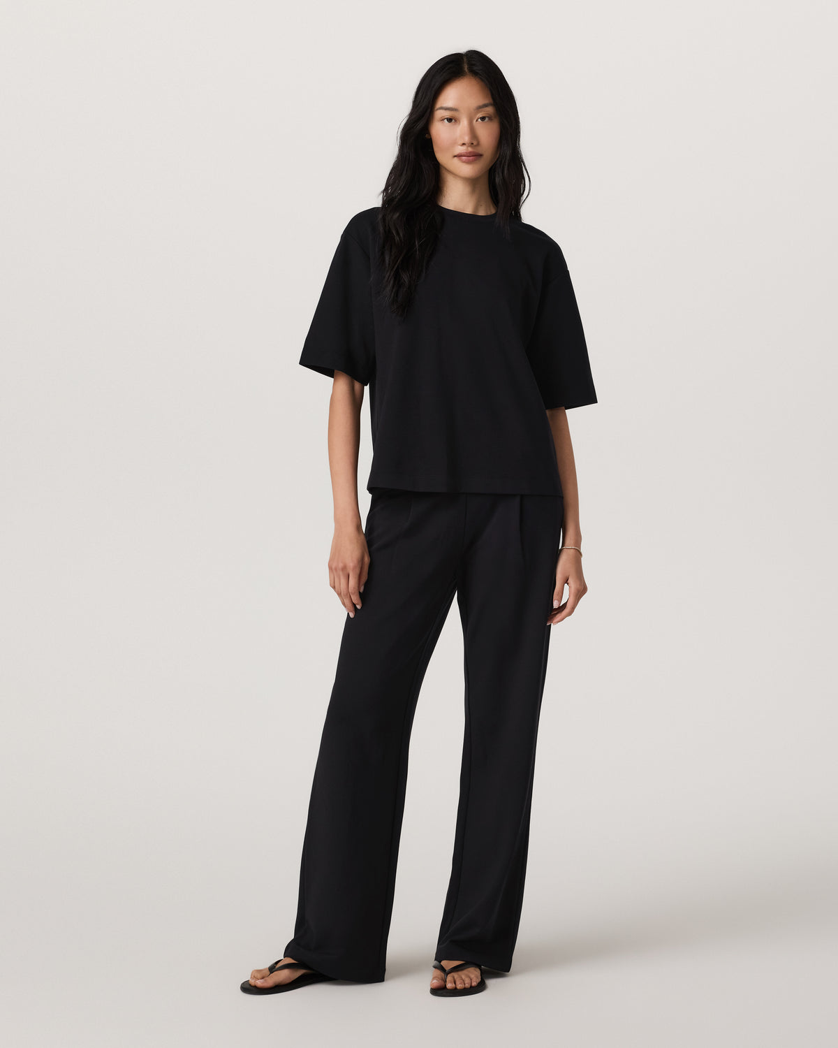 Maven Wideleg Pant Women's Black Lounge Pants | Vuori onsale - US 1266