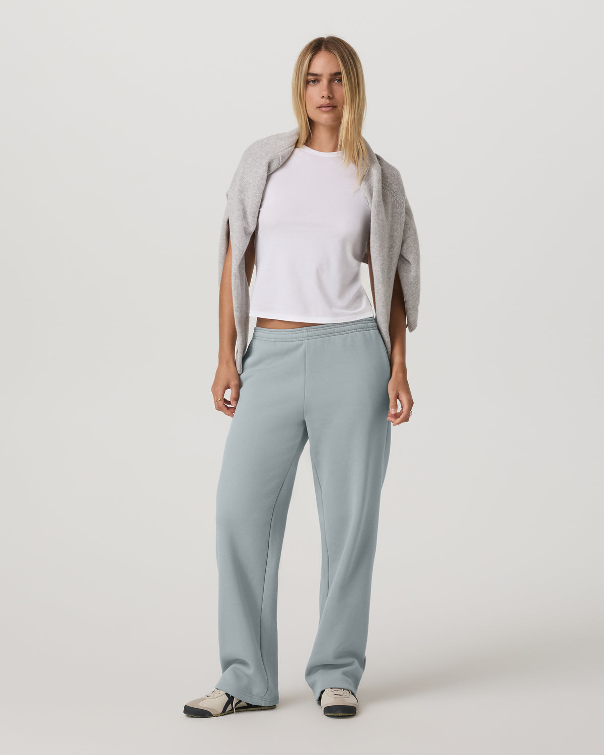 Restore Straight Leg Sweatpant Women's Blue Haze Pants | Vuori shop - US 9738