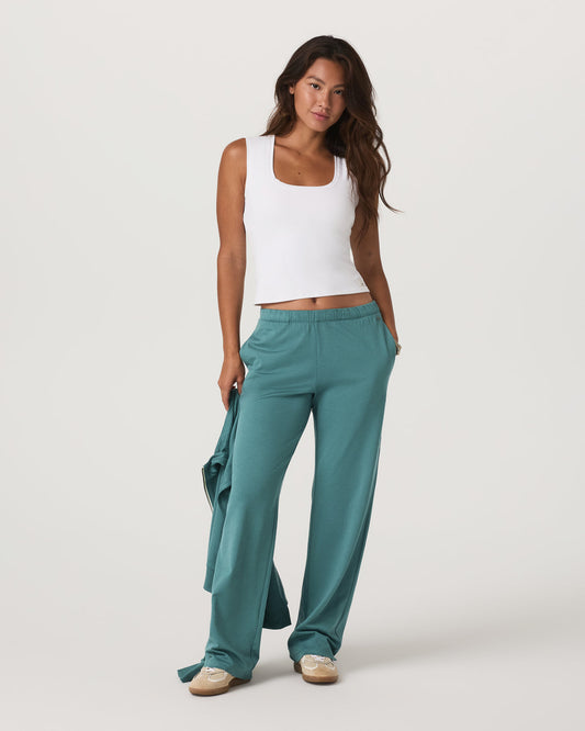 Halo Straight Leg - Long Women's Bluegrass Heather Pant | Vuori onsale - US 3354