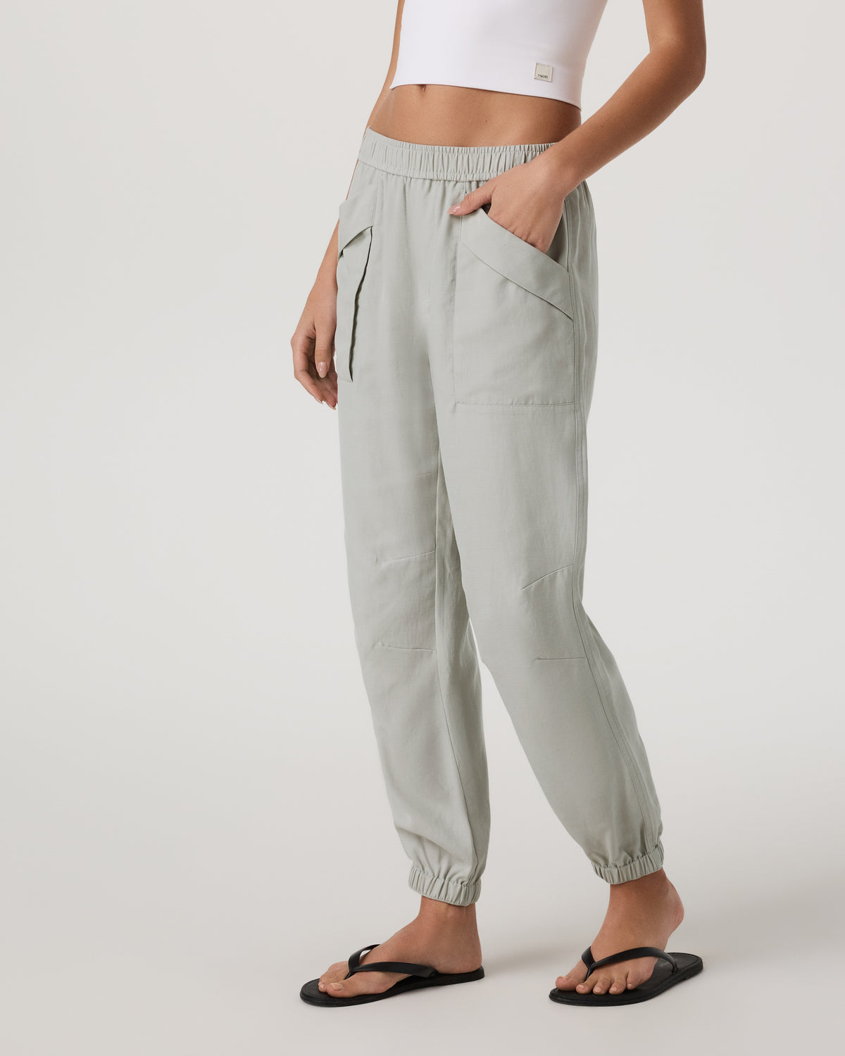 Trestles Twill Jogger Talc | Vuori sale - US 1818