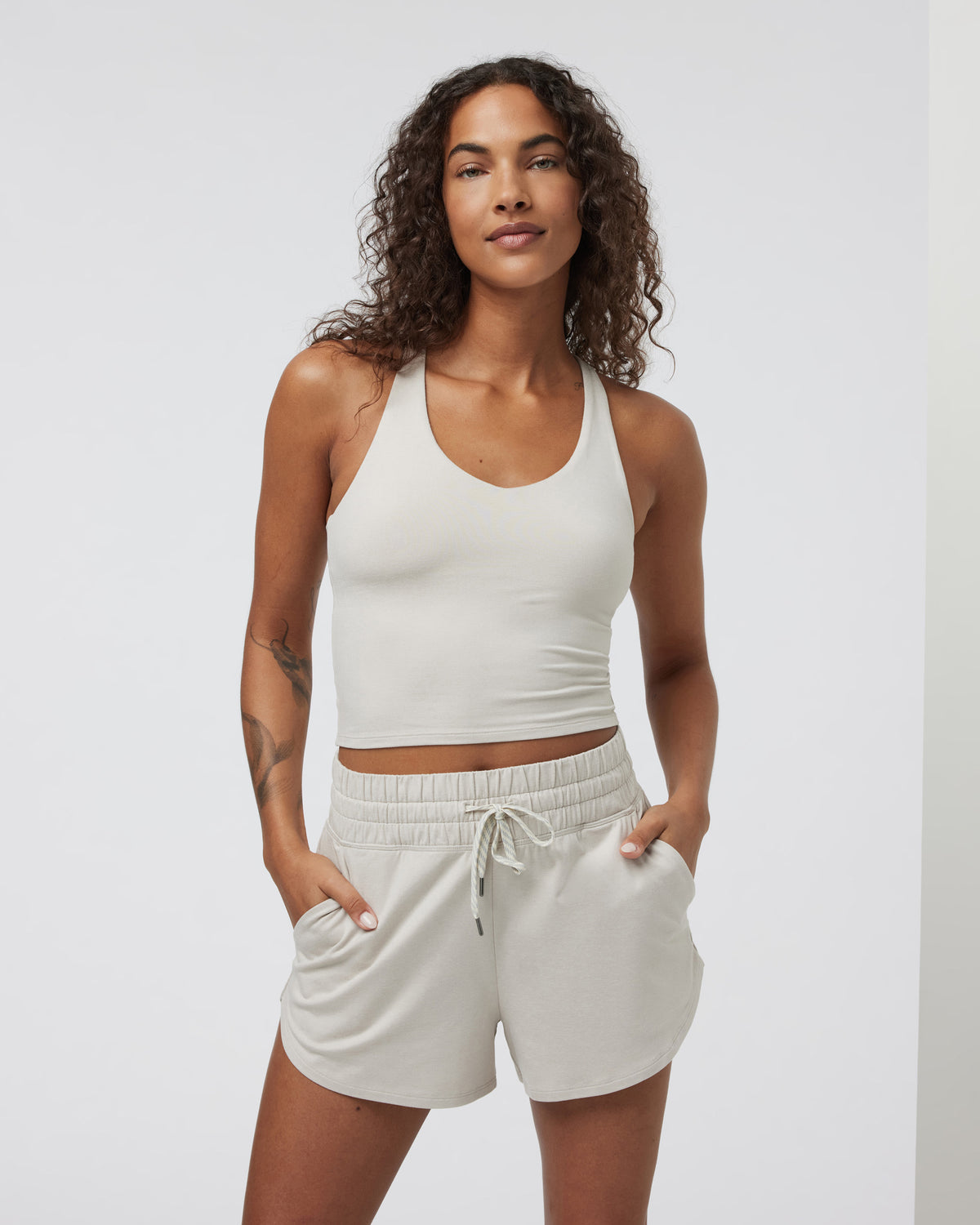 Halo Performance Crop 2.0 Ecru Heather Tank | Vuori for sale - US 2084