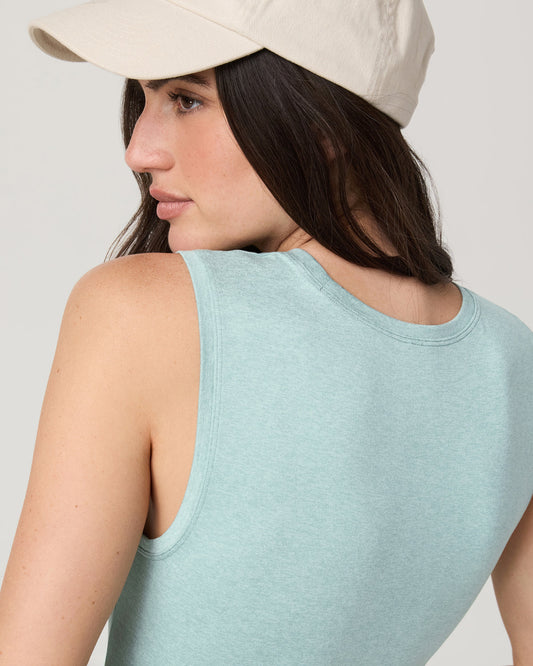 Halo Scoop Tank Women's Sea Spray Heather Tank Top | Vuori for sale - US 6058