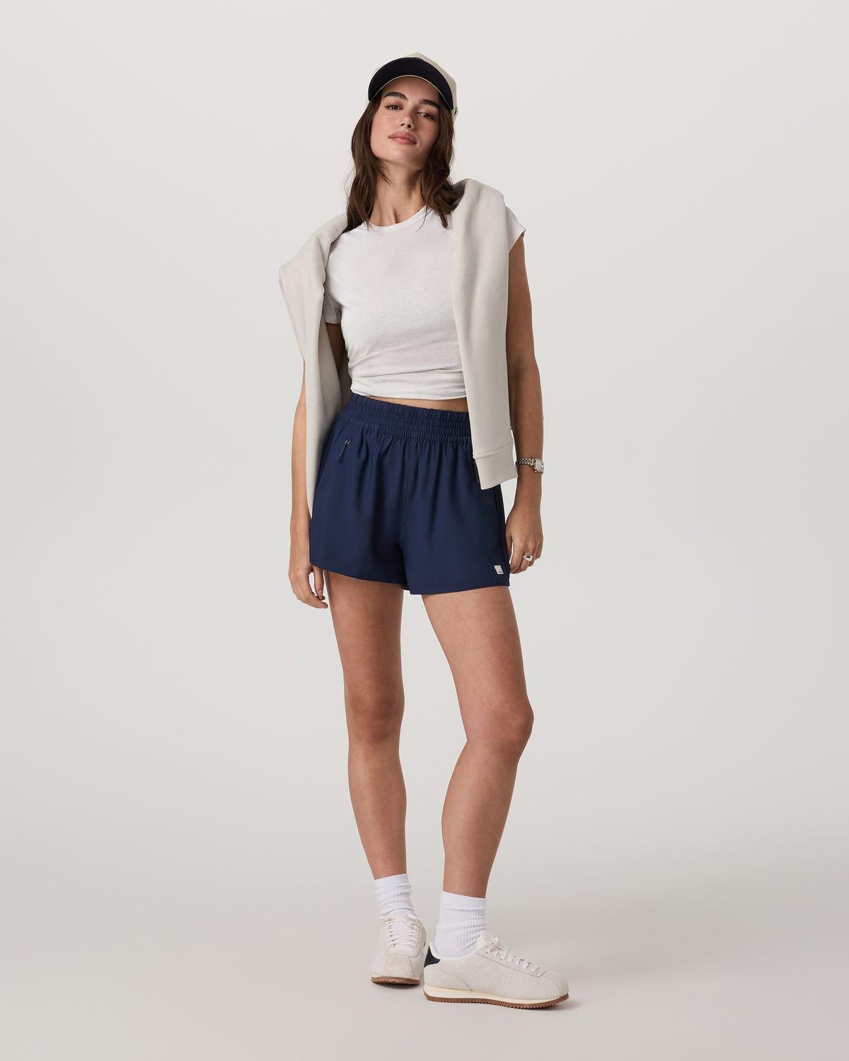 Short Sleeve Feather Classic Tee White Heather T-Shirt | Vuori online - US 9266