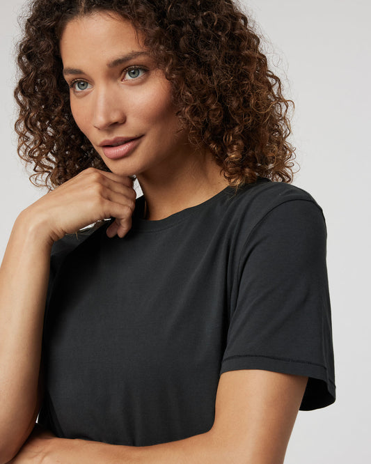 Feather Tee Women's Washed Black Tee | Vuori sale - US 8949