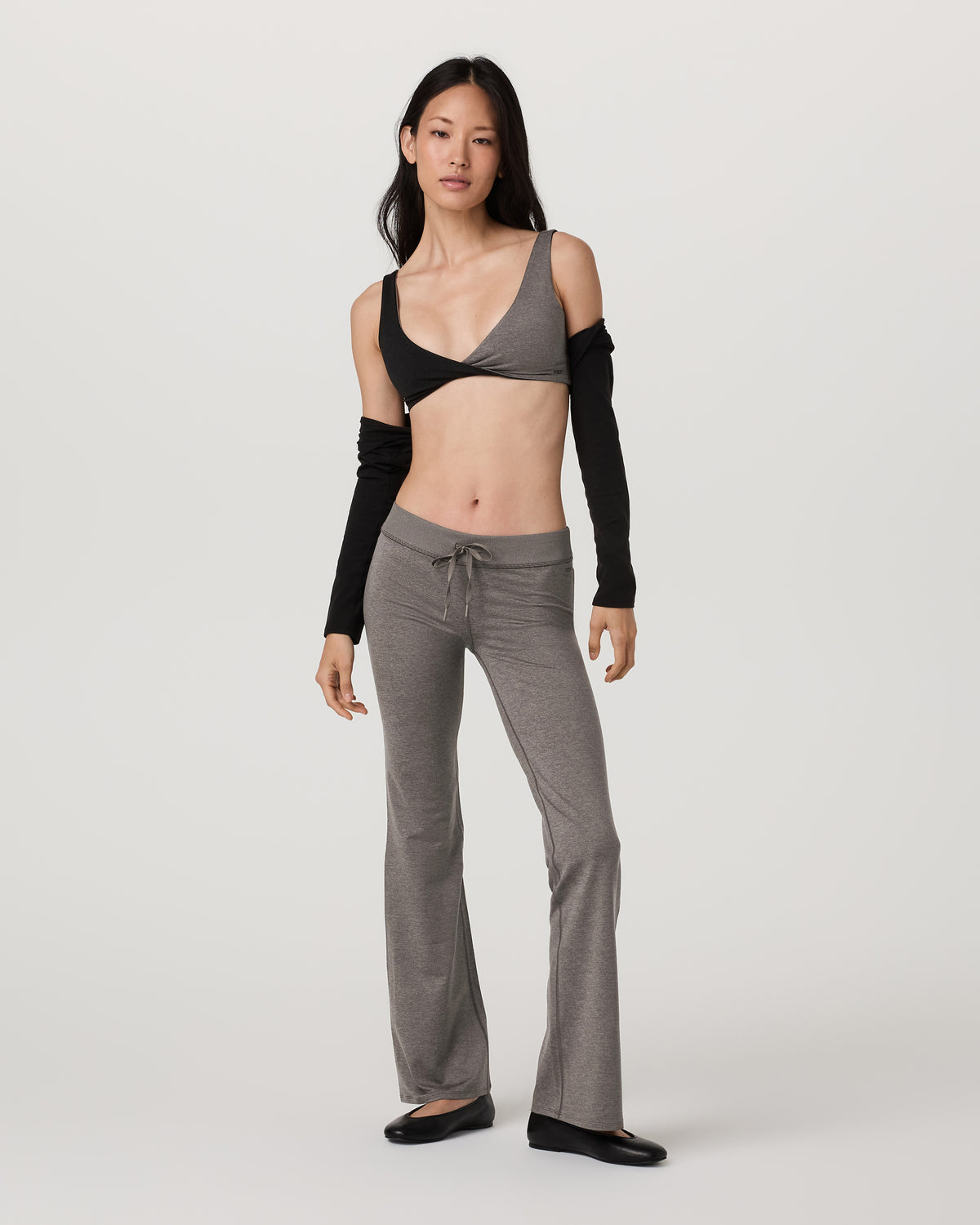 Halo Reversible Bra Women's Chia Heather Sports Bra | Vuori shop - US 1984