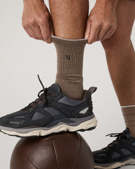 V1 Crew Sock Smokey Taupe Heather Performance Socks | Vuori sale - US 4458