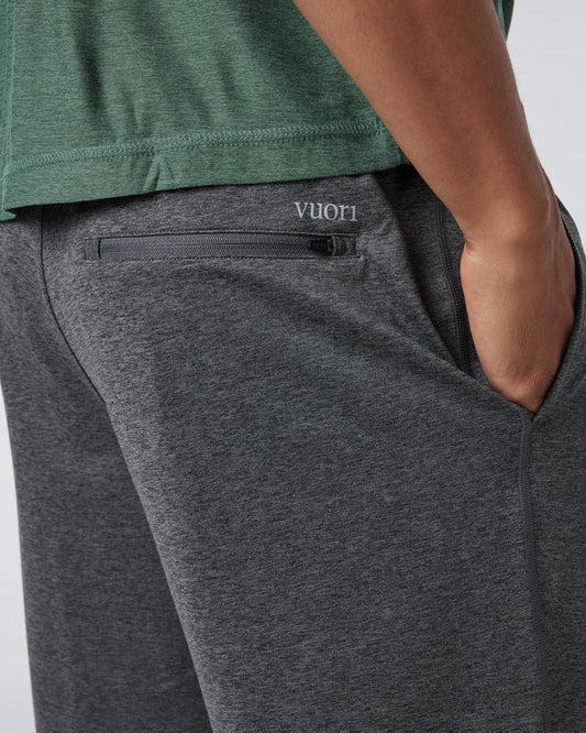 Sunday Performance Short Charcoal Heather | Vuori shop - US 4571