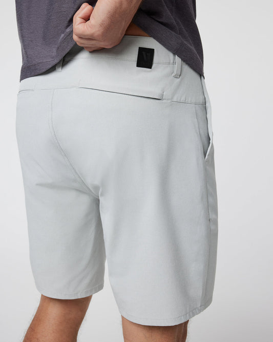 Aim Short Men's Sky Grey Tailored Shorts | Vuori online - US 1799