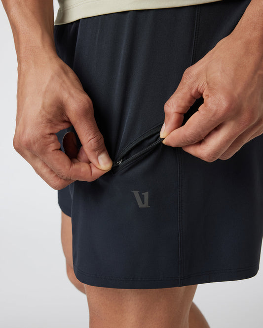 Qualify Run Short Lined 6" Men's Black Run Shorts | Vuori onsale - US 3008