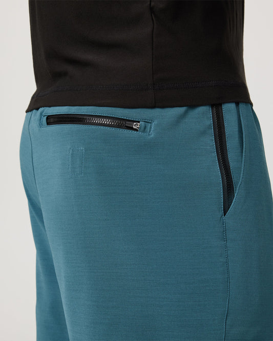Elevate Kore Short Unlined 7" Men's Light Deep Sea | Vuori onsale - US 8314