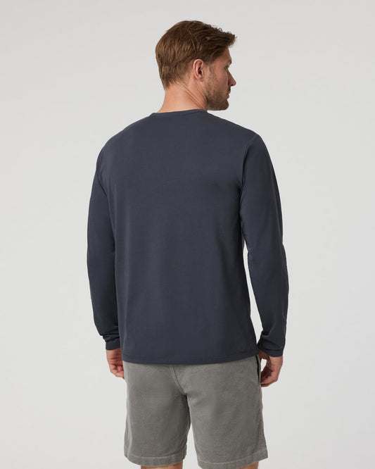 Long Sleeve Men's Feather Tee Navy | Vuori for sale - US 8777