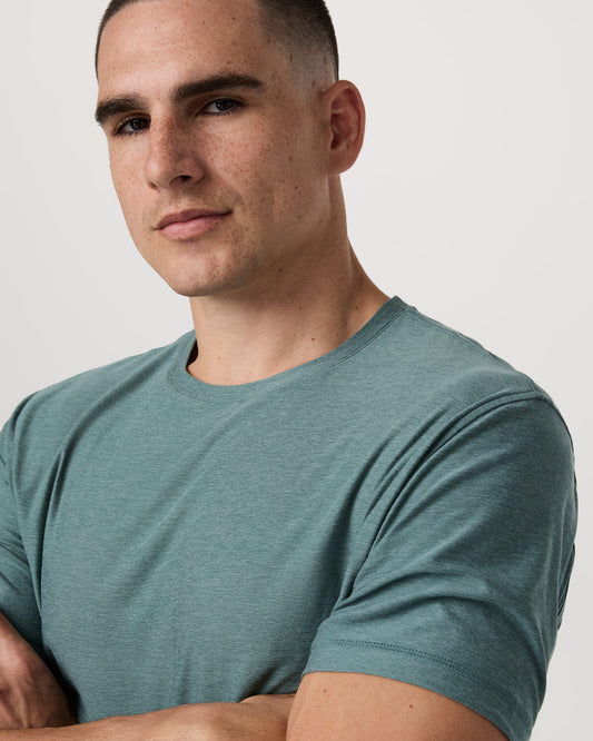 Strato Tech Tee Men's Bluegrass Heather T-Shirt | Vuori discount - US 8884