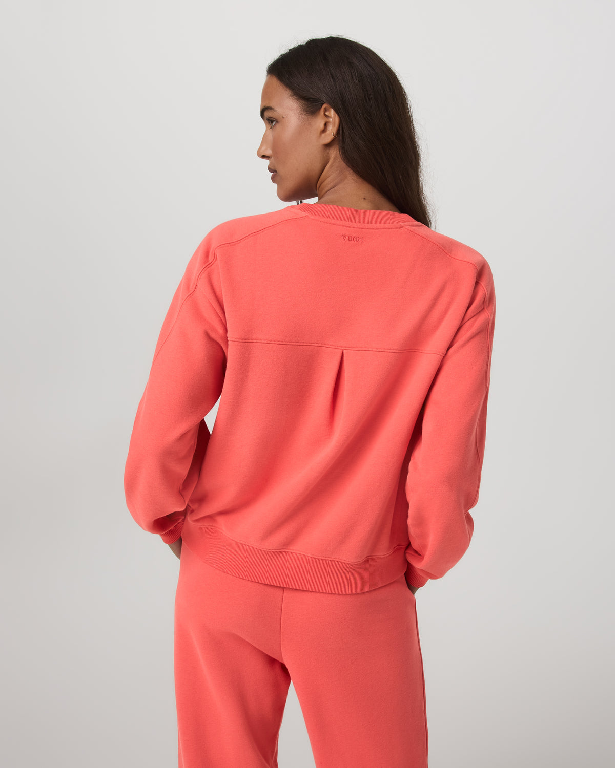 Sedona Seams Crew Women's Bright Coral Sweatshirt | Vuori sale - US 5764