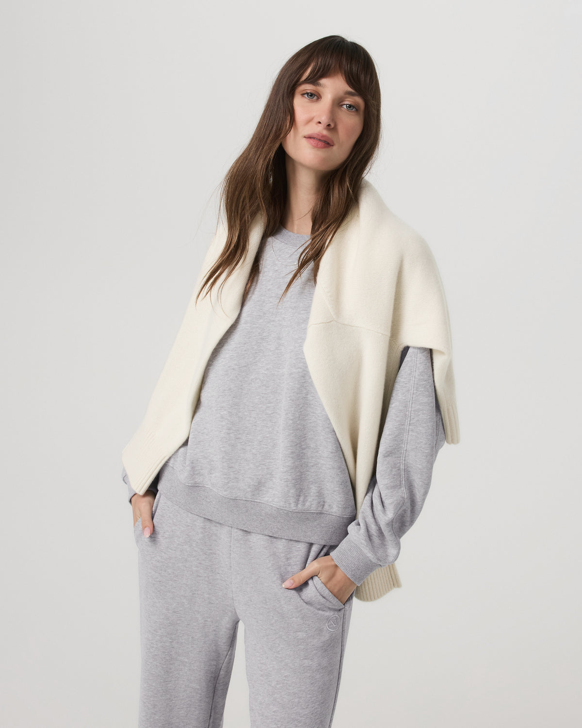 Sedona Seams Crew Women's Light Heather Grey Sweatshirt | Vuori shop - US 1086
