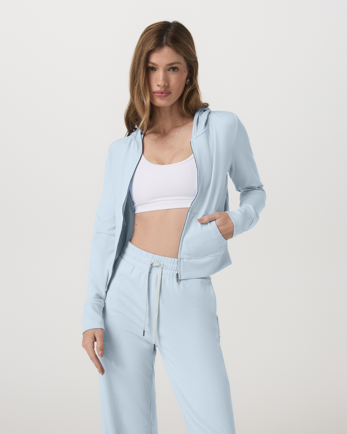 Halo Mini Full Zip Hoodie Soft Sky Heather Cropped Hoodie | Vuori onsale - US 3221
