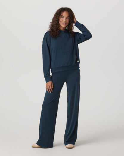 Halo Pullover Hoodie Women's Blue Coast Heather Hoodie | Vuori for sale - US 7422