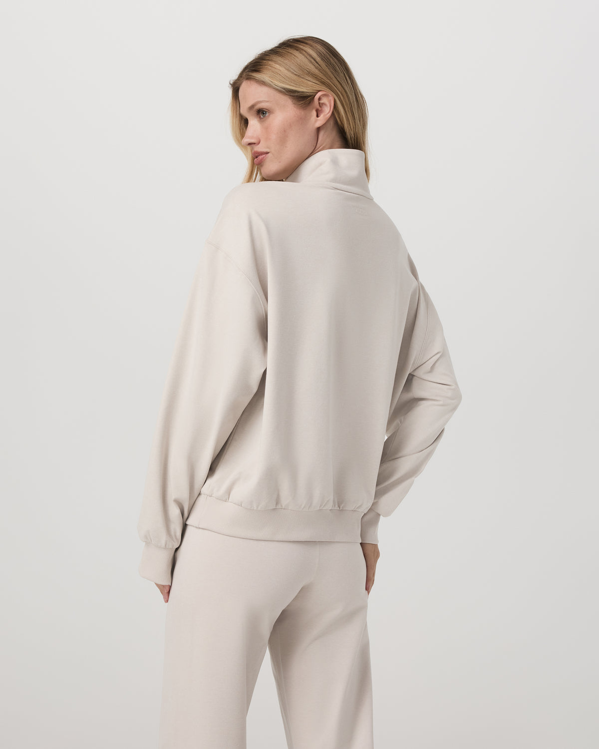 Granite Half Zip Women's Oatmeal Heather Sweatshirt | Vuori discount - US 9762