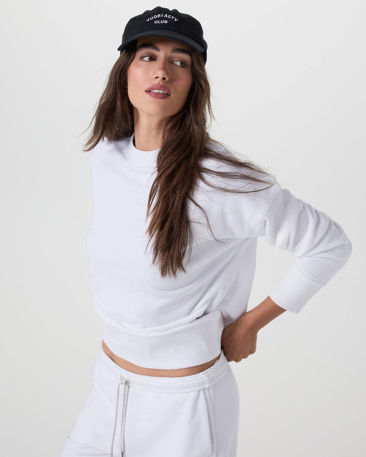 Sedona Weekender Crew Women's White Pullover | Vuori sale - US 7128