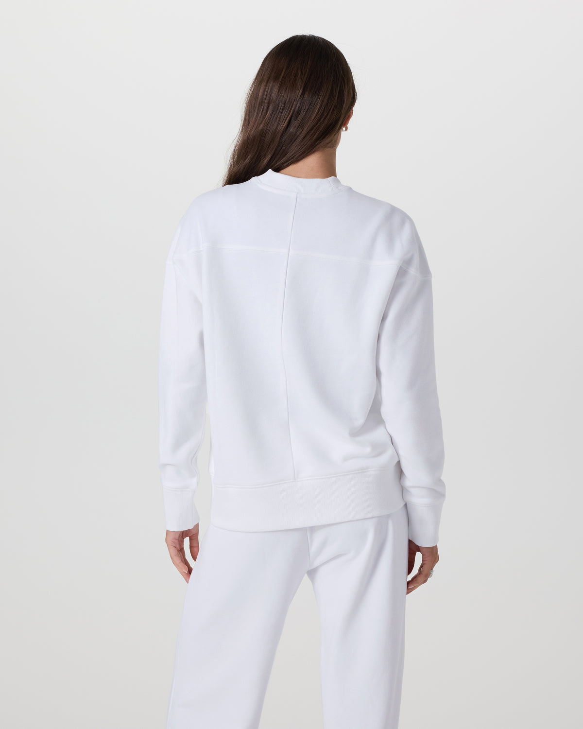 Sedona Weekender Crew Women's White Pullover | Vuori sale - US 7128