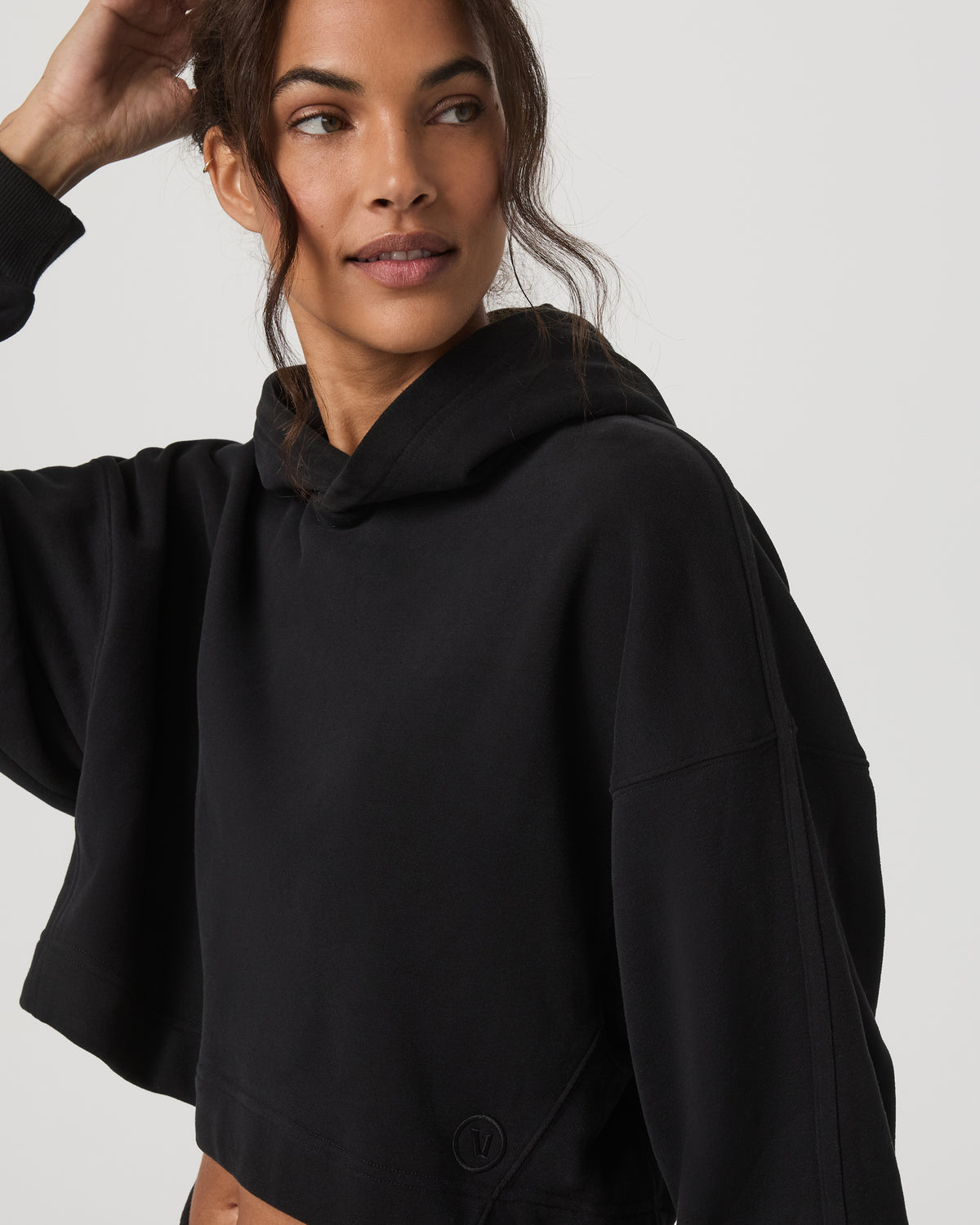 Sedona Pullover Hoodie Women's Black Oversized Hoodie | Vuori for sale - US 6891