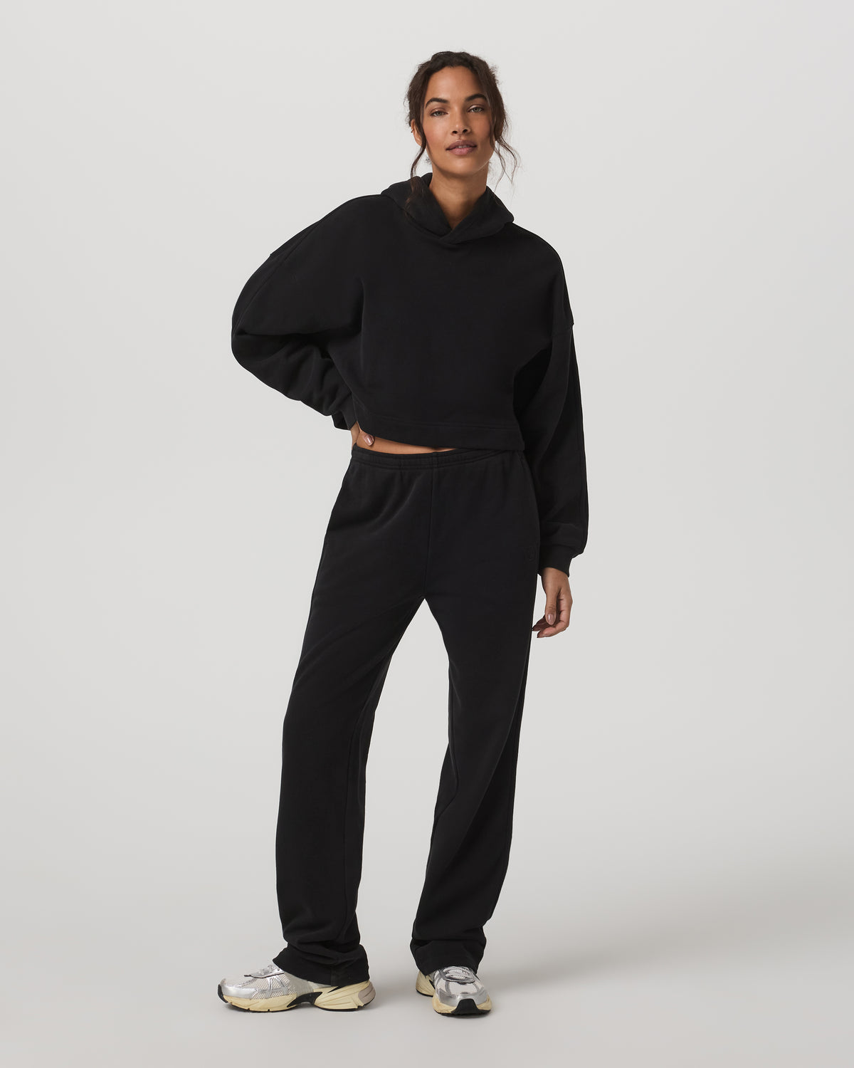 Sedona Pullover Hoodie Women's Black Oversized Hoodie | Vuori for sale - US 6891