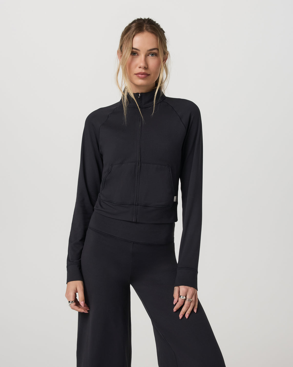 Halo Mini Track Jacket Women's Solid Black Cropped Zip-Up | Vuori shop - US 4818