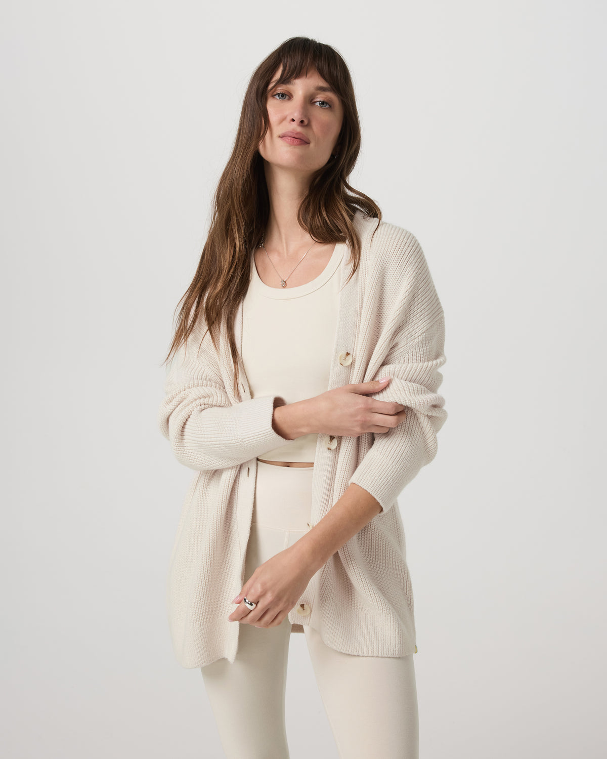 Alps Boyfriend Cardigan Women's Marshmallow Sweater | Vuori onsale - US 5717