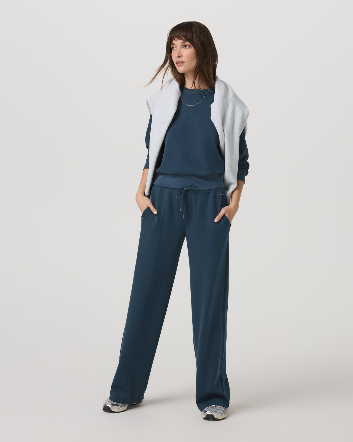 Compose Crew Ocean Blue Pullover Fleece Sweatshirt | Vuori for sale - US 3075