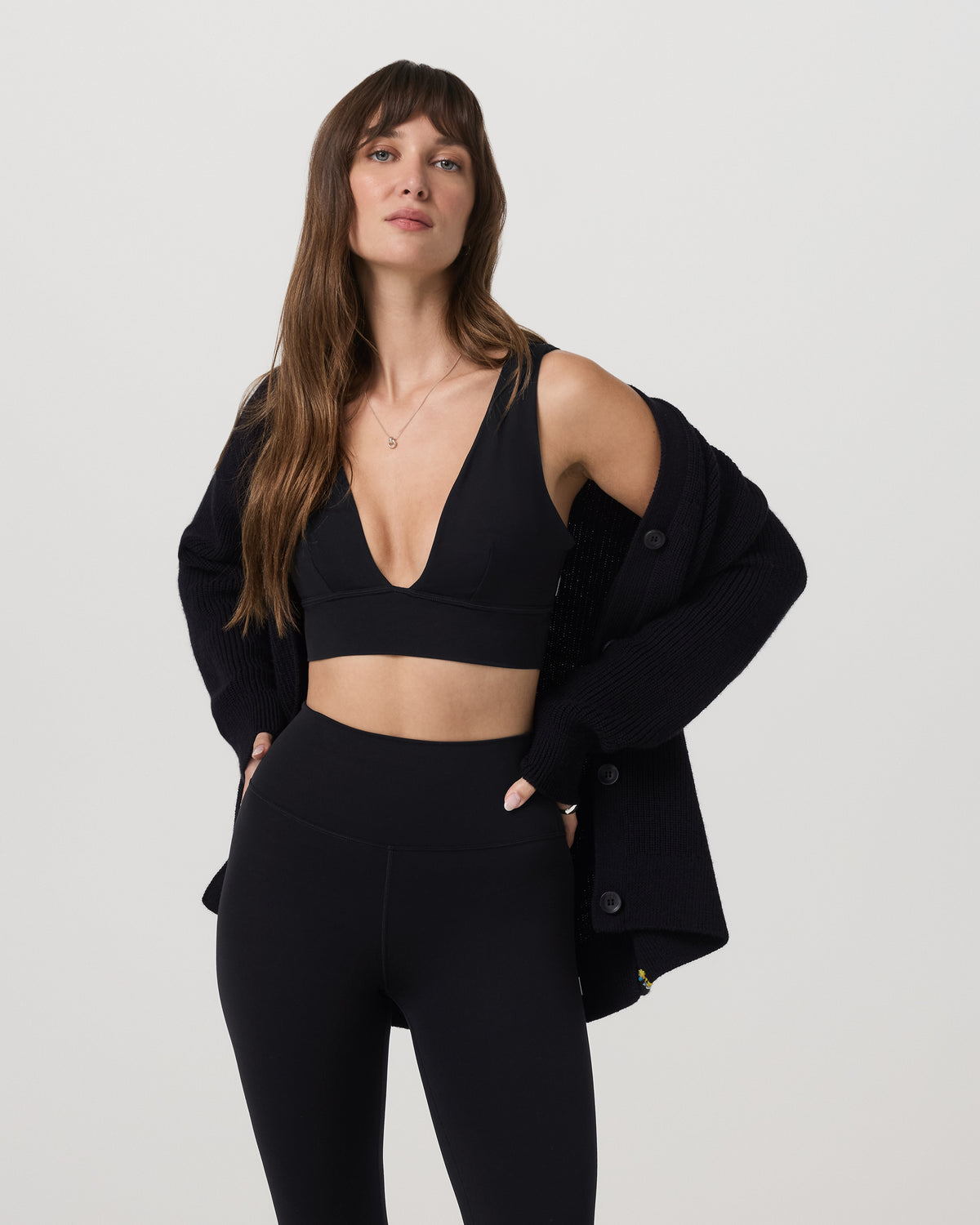 Alps Boyfriend Cardigan Women's Black Knit Sweater | Vuori online - US 3791