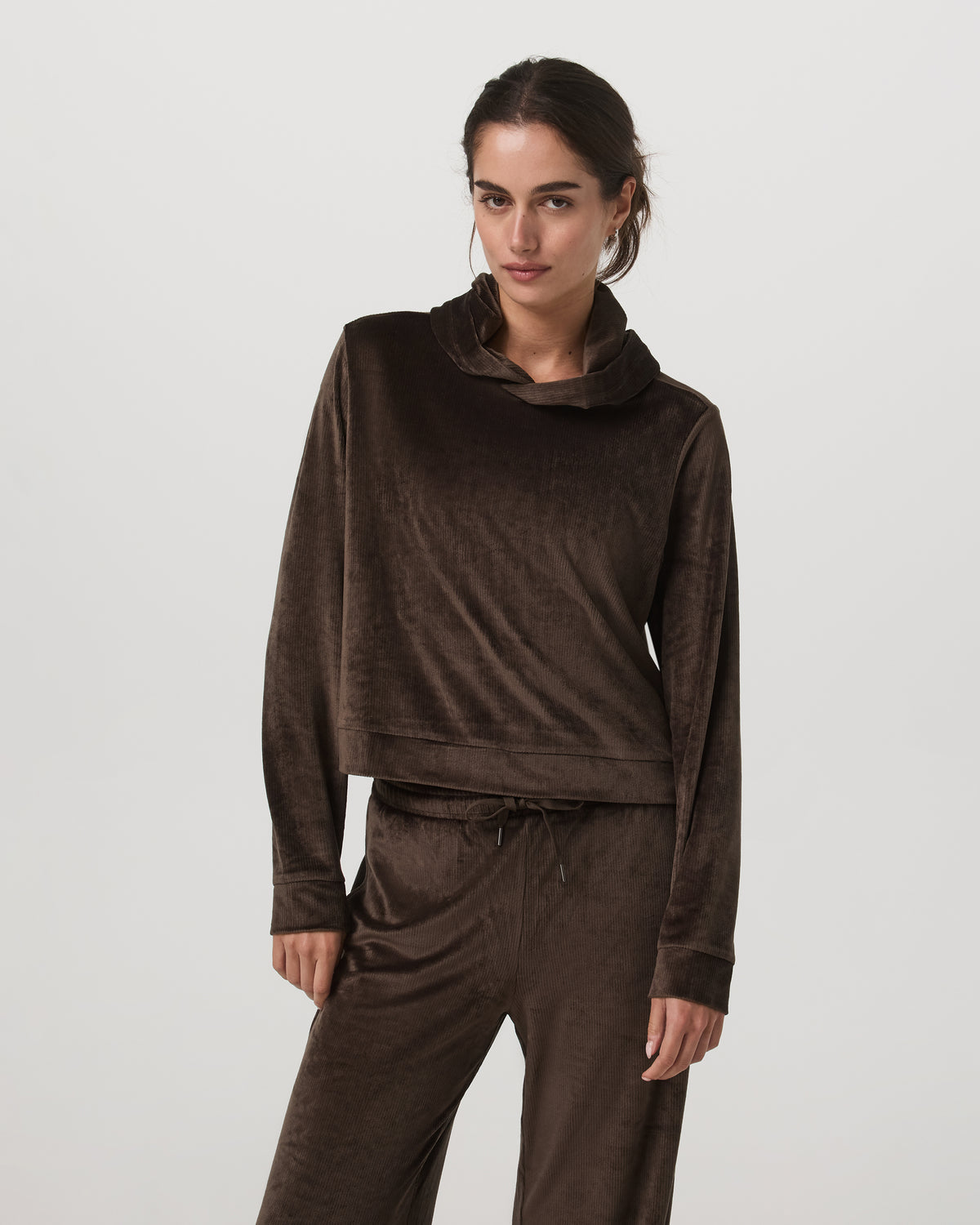 Haven Hoodie Women's Dark Java Hoodie | Vuori for sale - US 7472