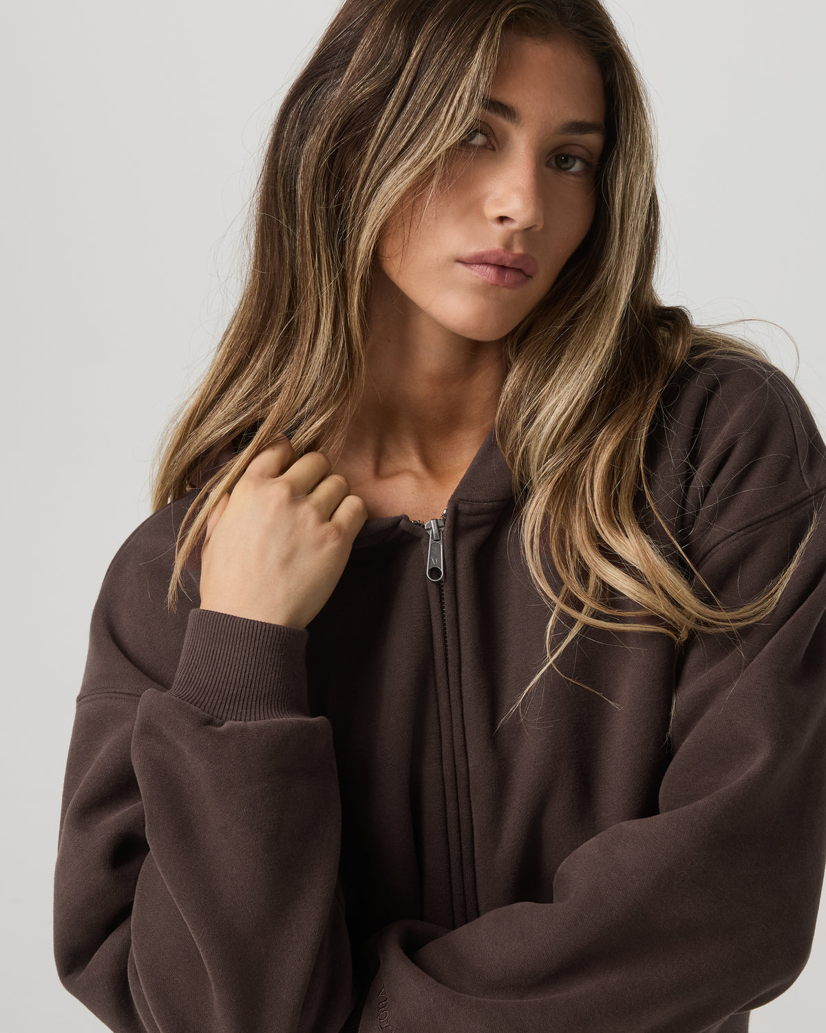 Restore Mini Full Zip Hoodie Women's Java Jacket | Vuori onsale - US 8032