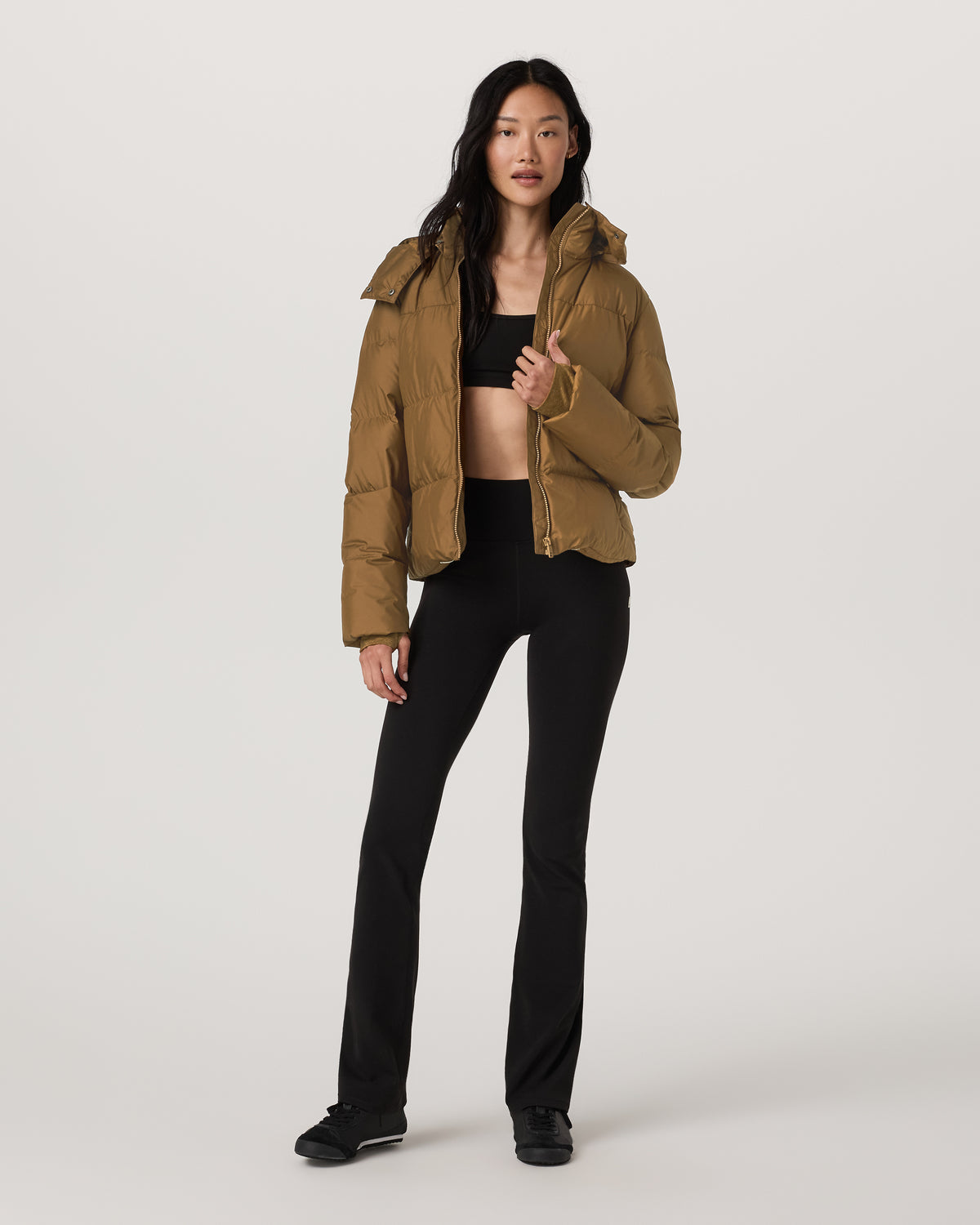 Alta Down Jacket Women's Puffer Jacket in Rum | Vuori onsale - US 6136