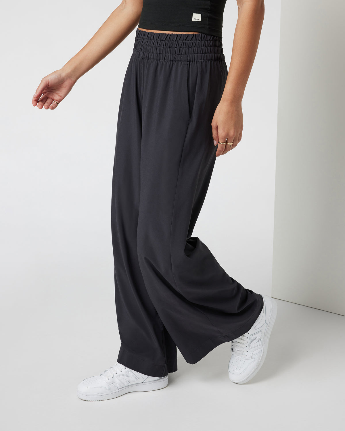 Villa Wideleg - Short Black Wide Leg Pants | Vuori discount - US 3715