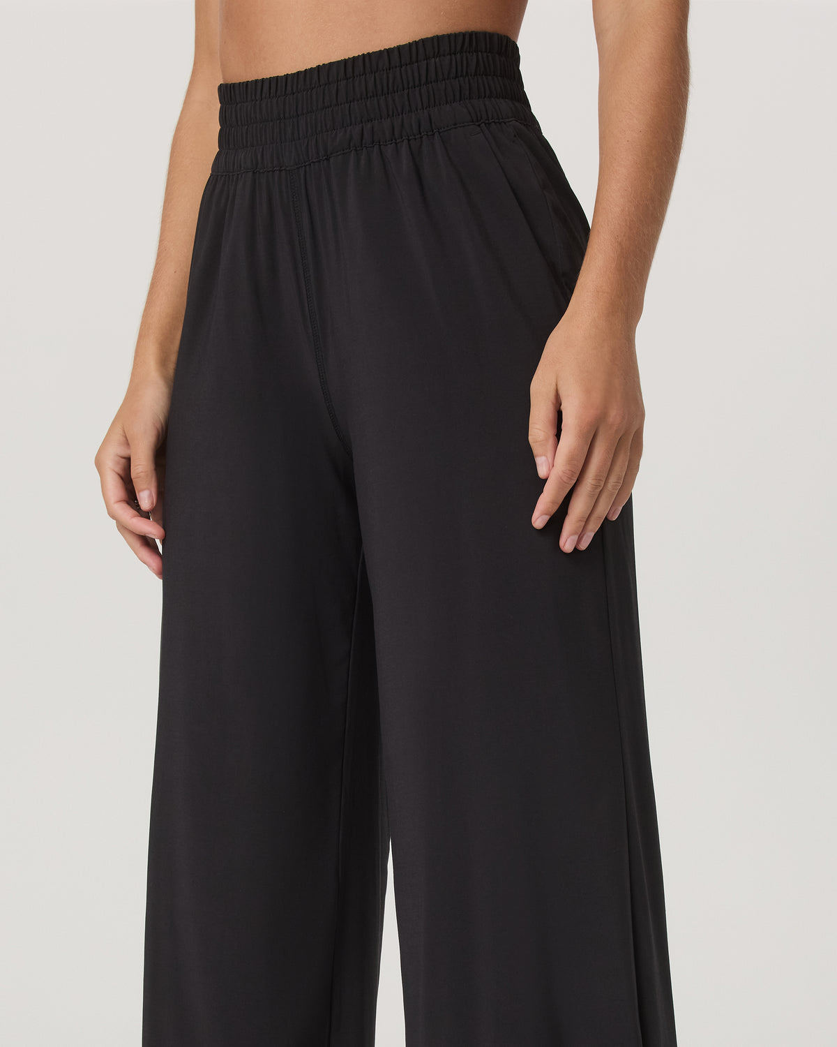 Villa Wideleg Black Lightweight Wide Leg Pants | Vuori shop - US 6460
