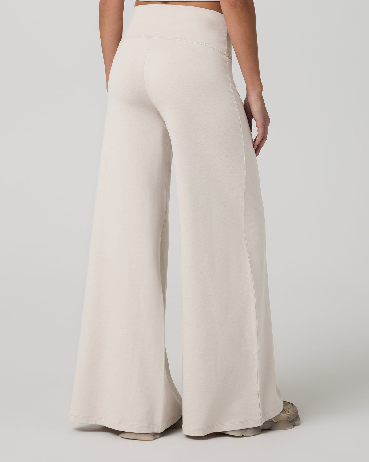 Halo Easy Wideleg Pant Women's Ecru Heather Pants | Vuori for sale - US 3283