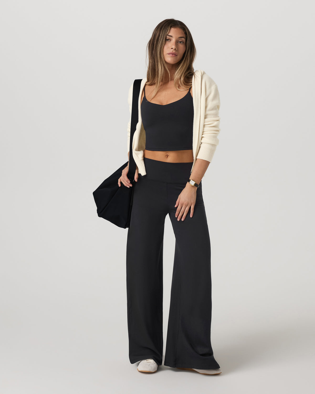 Halo Easy Wideleg Pant - Long Women's Solid Black Pants | Vuori discount - US 3572