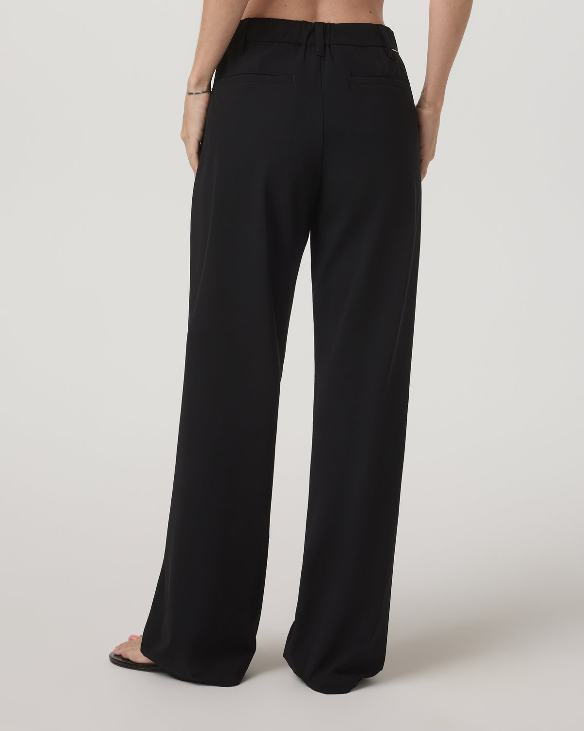 Miles Trouser Women's Black Straight Leg Pants | Vuori shop - US 8832