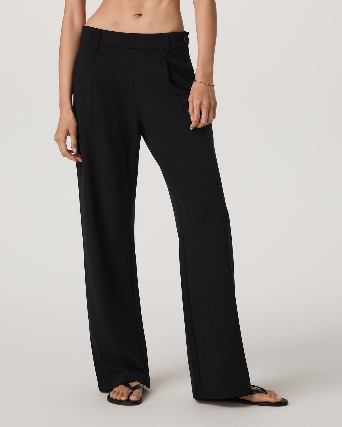 Maven Wideleg Pant Women's Black Lounge Pants | Vuori onsale - US 1266