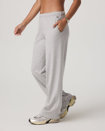 Women's Halo Modern Straight Leg Pant-Short Pale Grey | Vuori outlet - US 4918