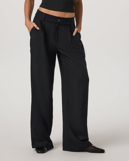 Trestles Twill Wideleg Women's Black Trouser Pants | Vuori online - US 2535