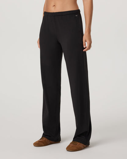 Halo Straight Leg - Long Women's Solid Black Pants | Vuori discount - US 7811