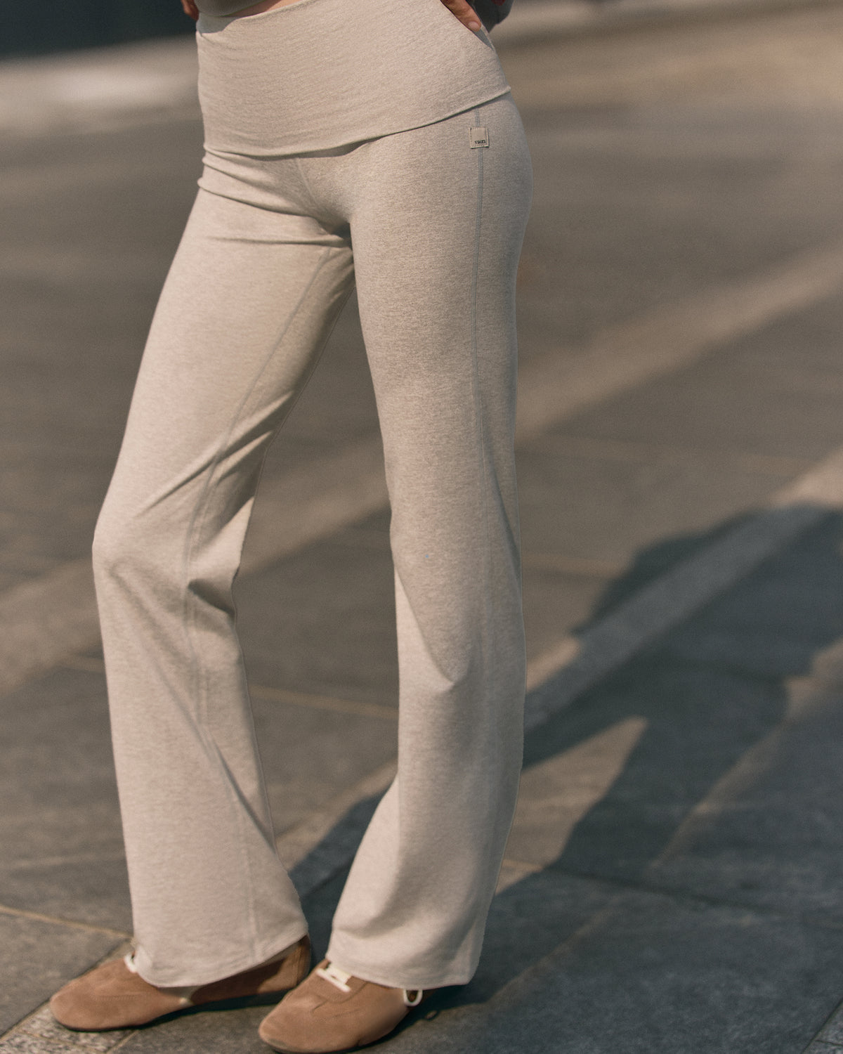 Granite Foldover Straight Leg Women's Oatmeal Heather Pant | Vuori shop - US 9501