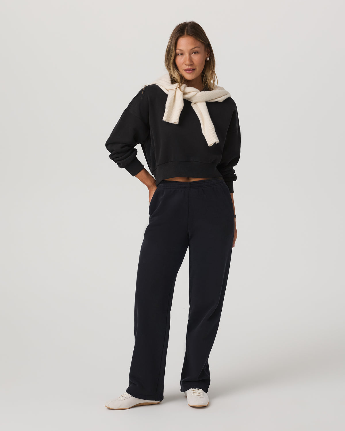 Women's Restore Straight Leg Sweatpant Washed Black | Vuori sale - US 3684