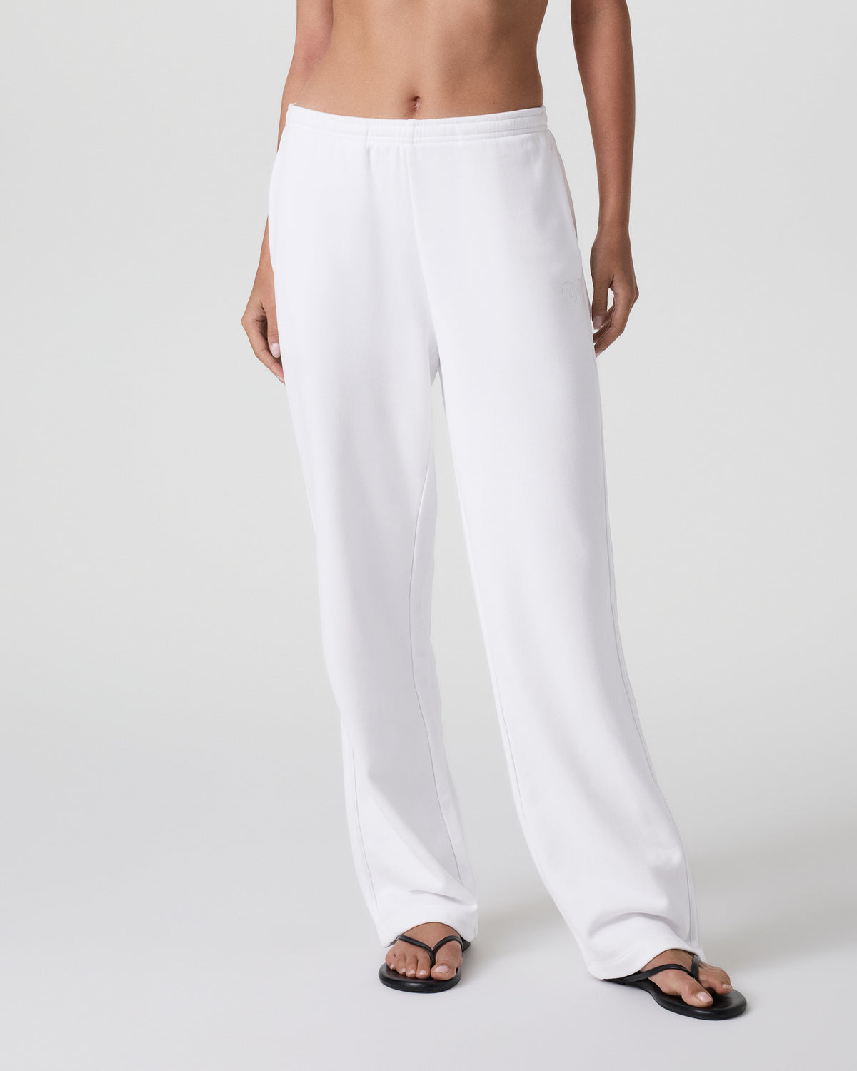 Sedona Straight Leg Sweatpant White | Vuori onsale - US 2560