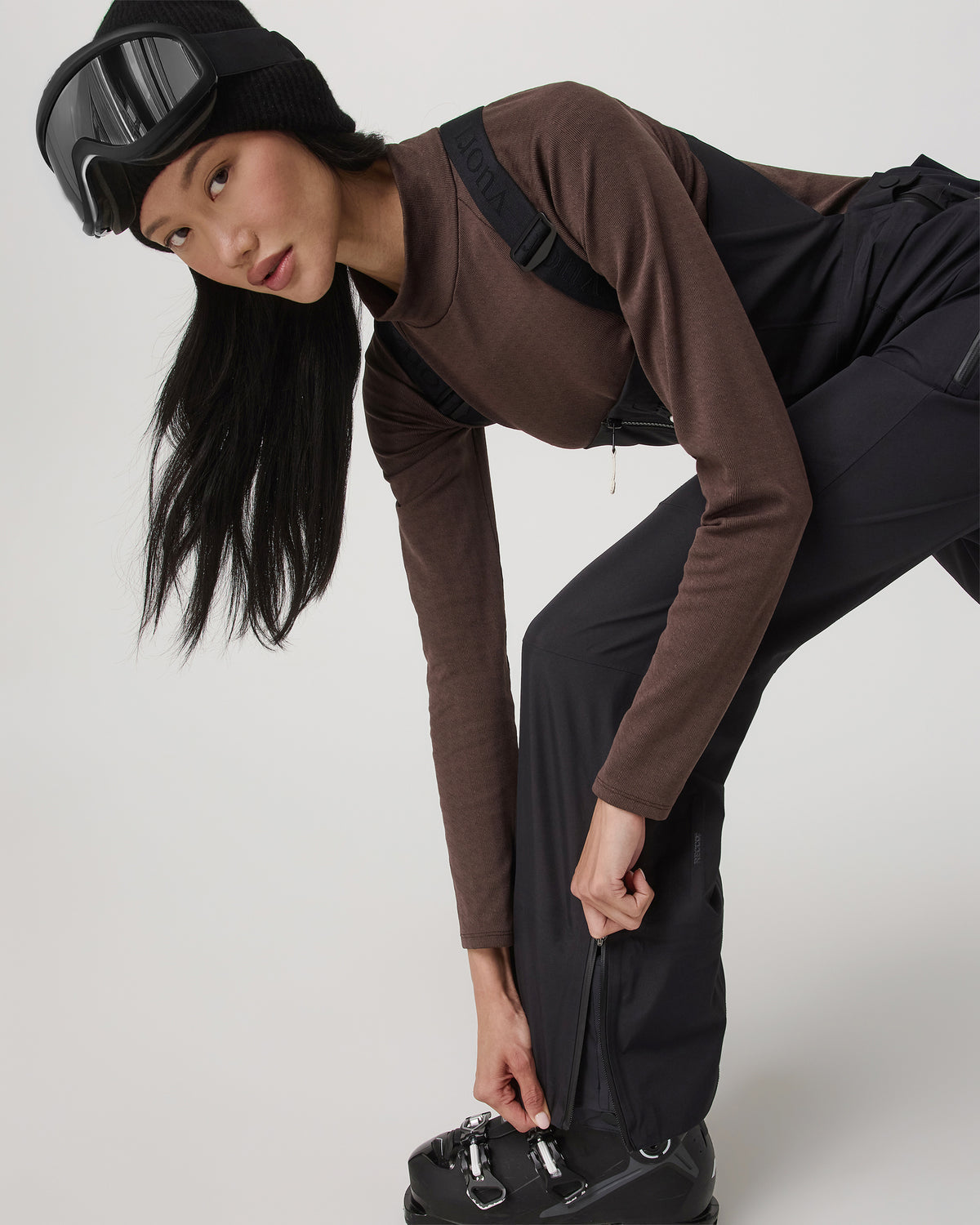 Women's Taika Snow Bib Black Ski/Board Bottoms | Vuori onsale - US 5708