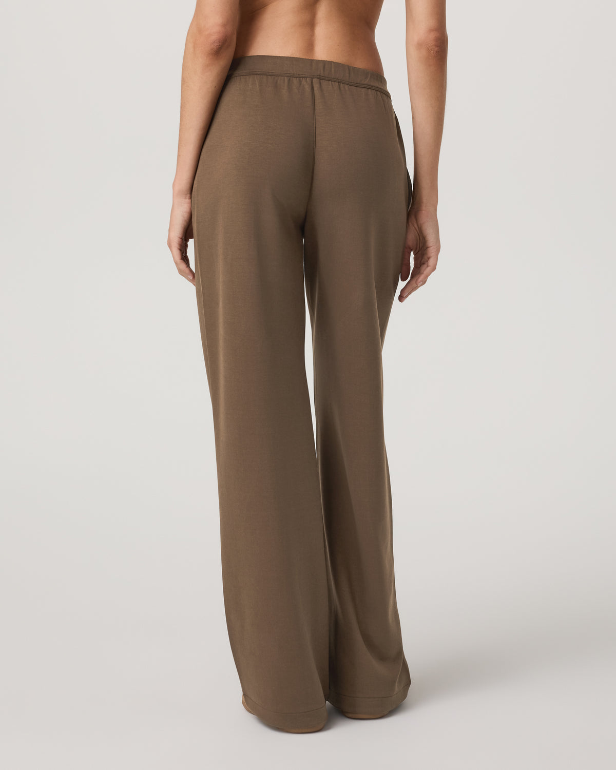 Compose Wideleg Pant Espresso Mid-High Rise Pants | Vuori for sale - US 3712