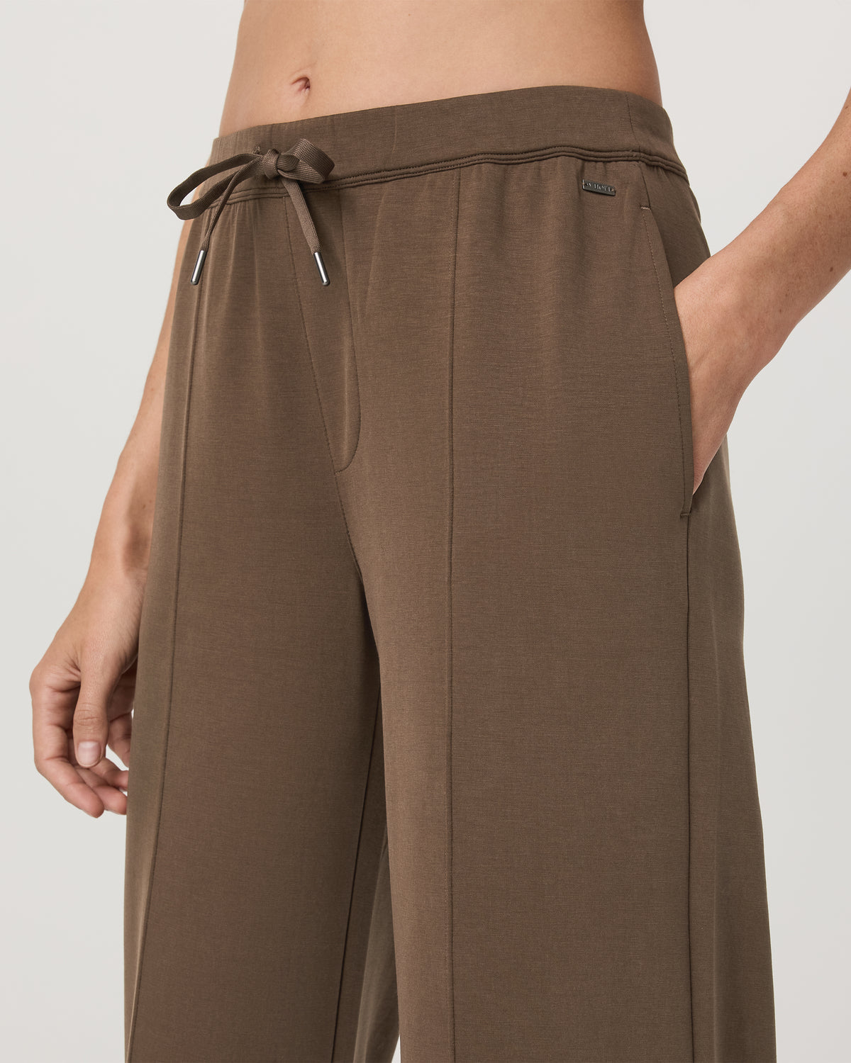 Compose Wideleg Pant Espresso Mid-High Rise Pants | Vuori for sale - US 3712